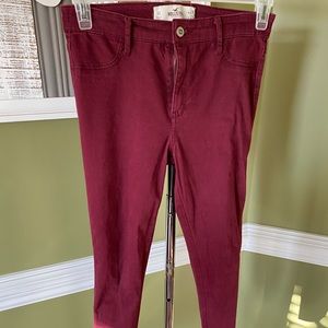 Hollister maroon skinny jeans